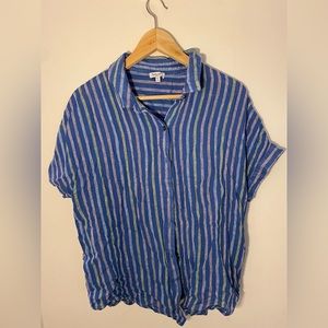 Splendid collared button down blouse size medium